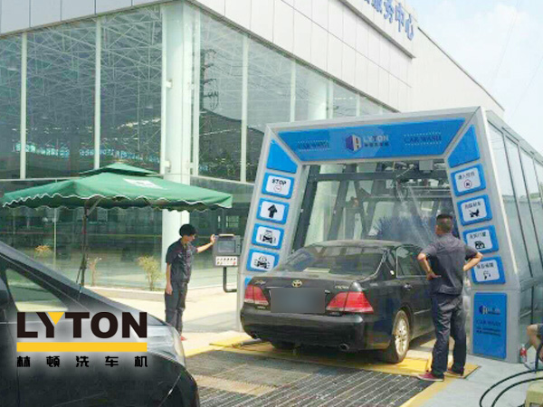 提升保險理賠增值服務(wù)！交通事故處理中心采購配置林頓fx11系列隧道式電腦洗車機(jī)