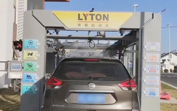 選擇林頓，選擇放心！江蘇周莊網(wǎng)紅打卡加油站選擇林頓FX-80A系列全自動洗車機(jī)