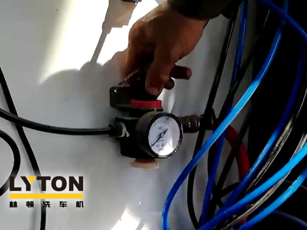 維保備忘——洗車機空壓機2-3天排水一次，否則會引出大問題，林頓電腦洗車機提醒