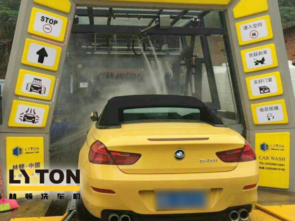 高效快捷，安全可靠！林頓FX11電腦洗車機(jī)高端車型清洗！