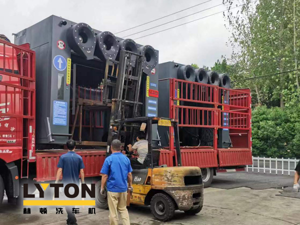 全力以赴促生產(chǎn)，全自動(dòng)洗車機(jī)發(fā)貨忙不停！秋天是收獲的季節(jié)，九月加油，林頓加油！