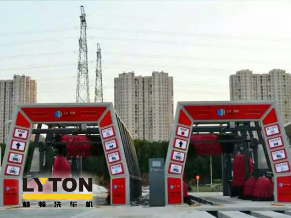 南京洗車機(jī)生產(chǎn)廠家給大家?guī)韼c(diǎn)關(guān)于寒冬全自動洗車機(jī)保養(yǎng)注意事項(xiàng)